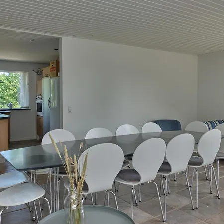Dom wakacyjny Amazing In With 3 Bedrooms And Internet *